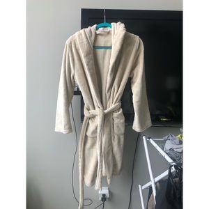 Summer & Rose Cozy Fleece Robe